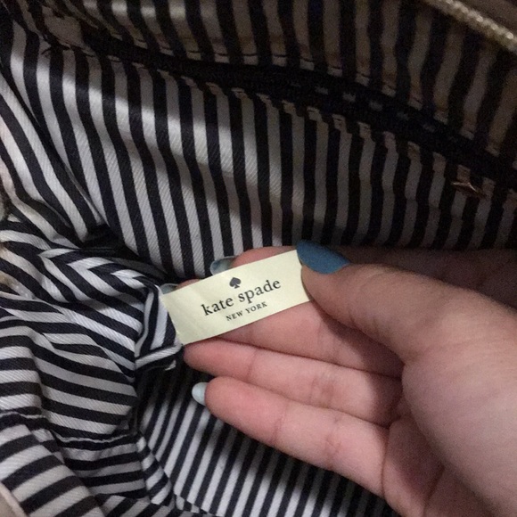Kate Spade purse 👜 - Picture 9 of 16